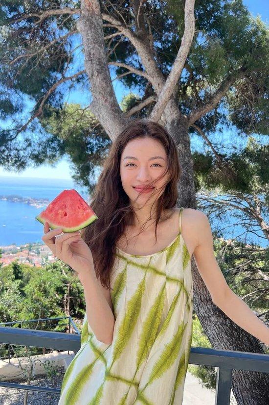 夏日的钟楚曦:你可真是把我辣得说不出话  第15张 夏日的钟楚曦:你可真是把我辣得说不出话  第15张